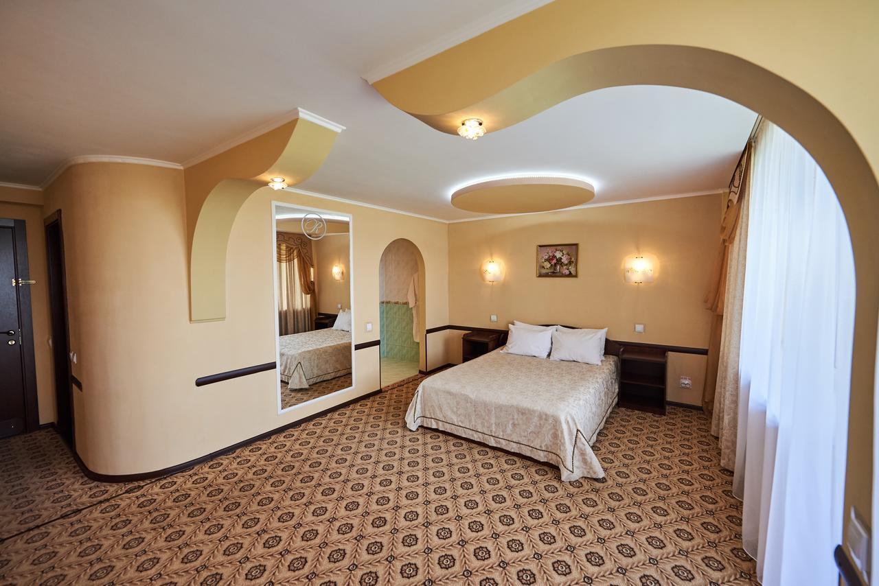Rassvet Otel Dnipro Dış mekan fotoğraf