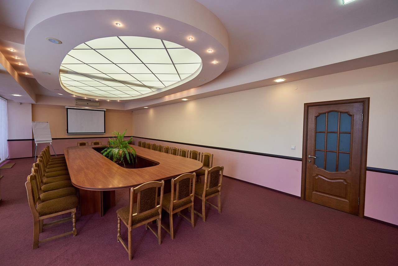 Rassvet Otel Dnipro Dış mekan fotoğraf