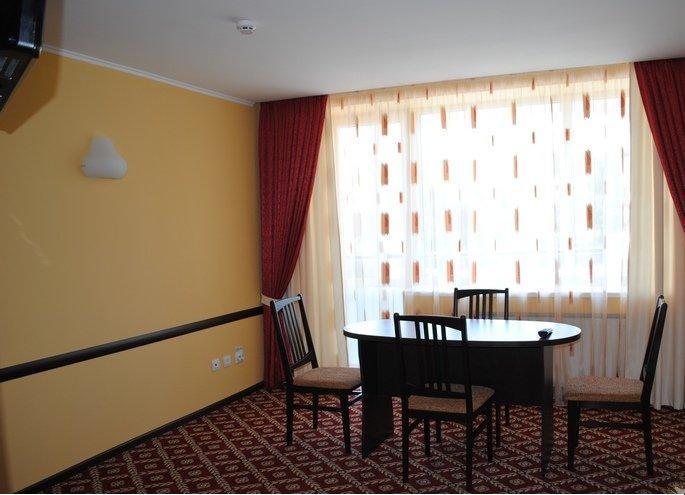 Rassvet Otel Dnipro Oda fotoğraf
